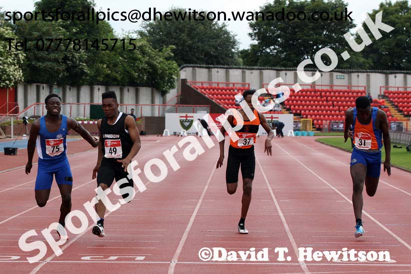 Junior boys 100 metres, English Schools Track and Field. Photo: David T. Hewitson/Sports for All Pics